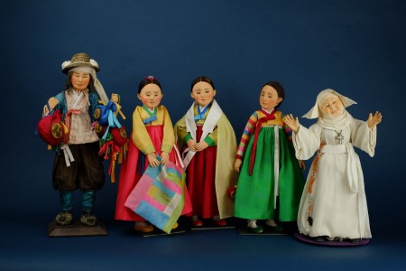 Sonderkategorie 13: „DAS BESTE GESAMTWERK EINES ETABLIERTEN KÜNSTLERS“ Frau Jeong Moon Young, Südkorea